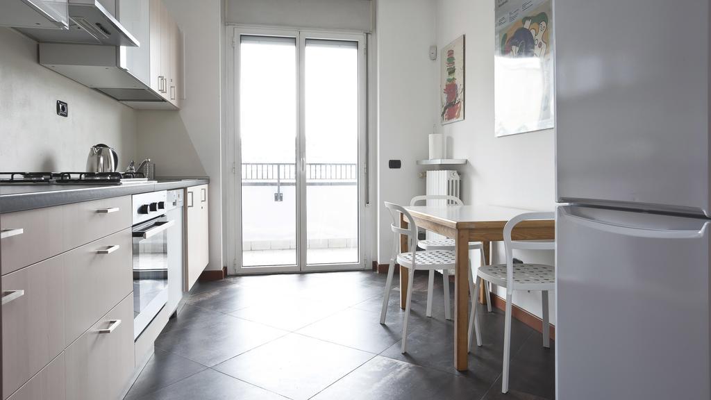 Italianway-Zanella Apartment Milan Exterior photo